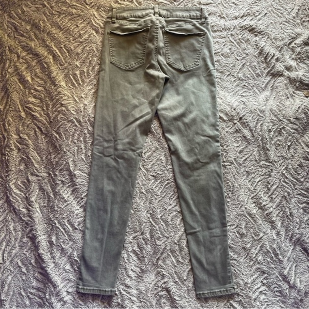 4 for 16$ Distressed Refuge Skinny Jeans - Picture 6 of 12